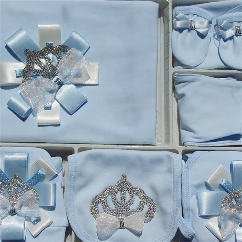 Dollbling Welcome Home Baby Blanket Gift 10 Pcs Jewelry Name Infant Cotton Clothes Princess Mitten Bonnet Bibs Romper Set
