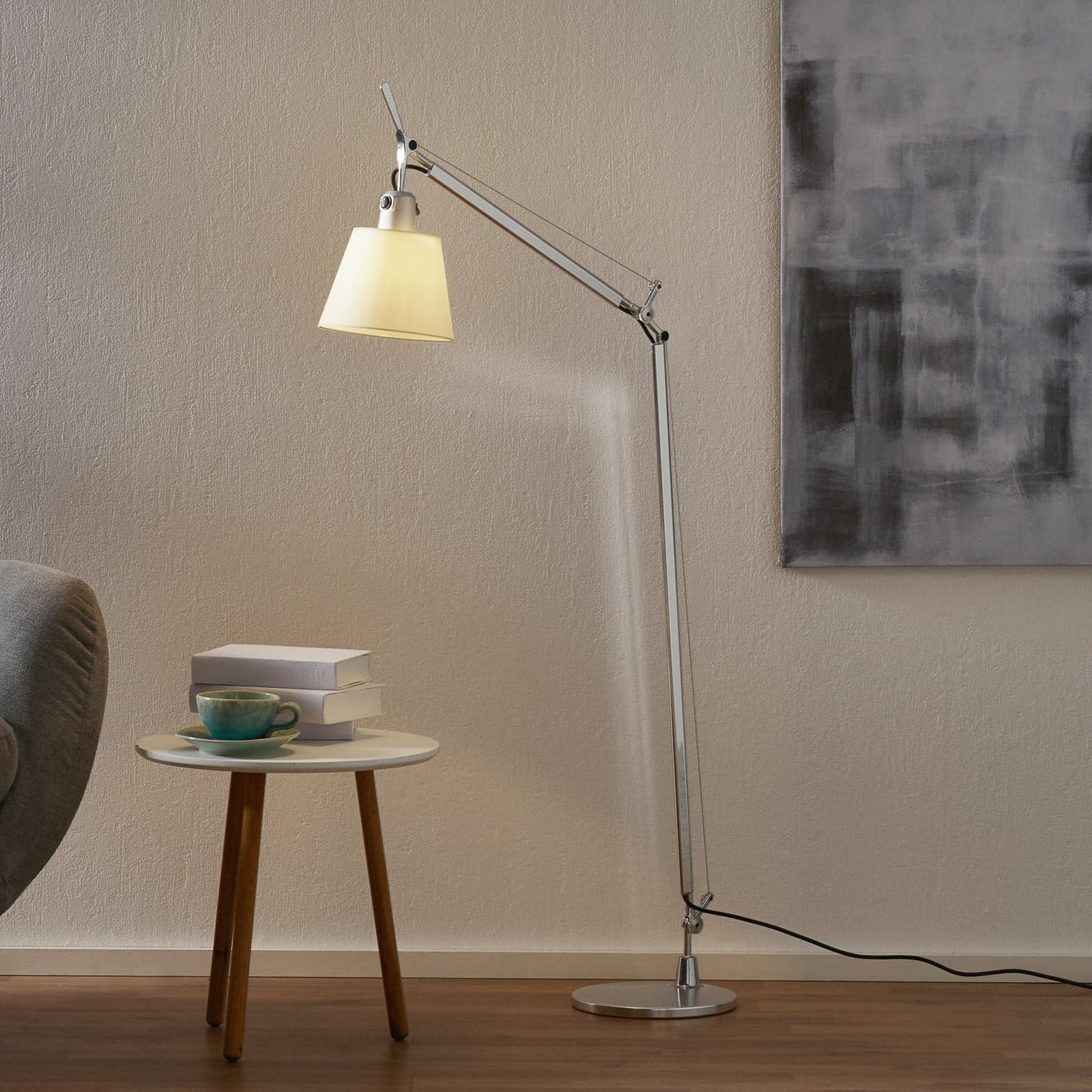 Tolomeo Basculante Lettura Stehleuchte Pergament Artemide - Wohnzimmer - Design - Metall - Mit Schirm