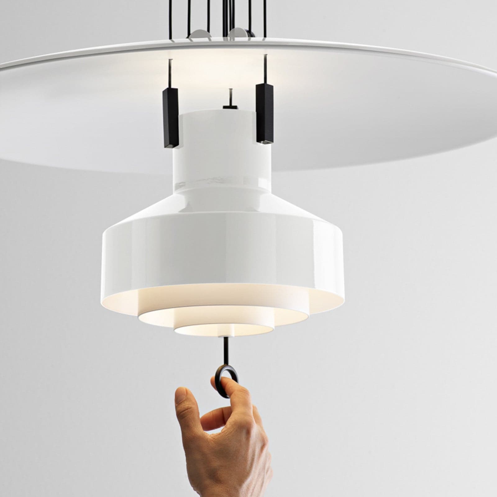 Saliscendi LED-Hängeleuchte, weiß Stilnovo - Wohnzimmer - Design - Metall - Einflammig